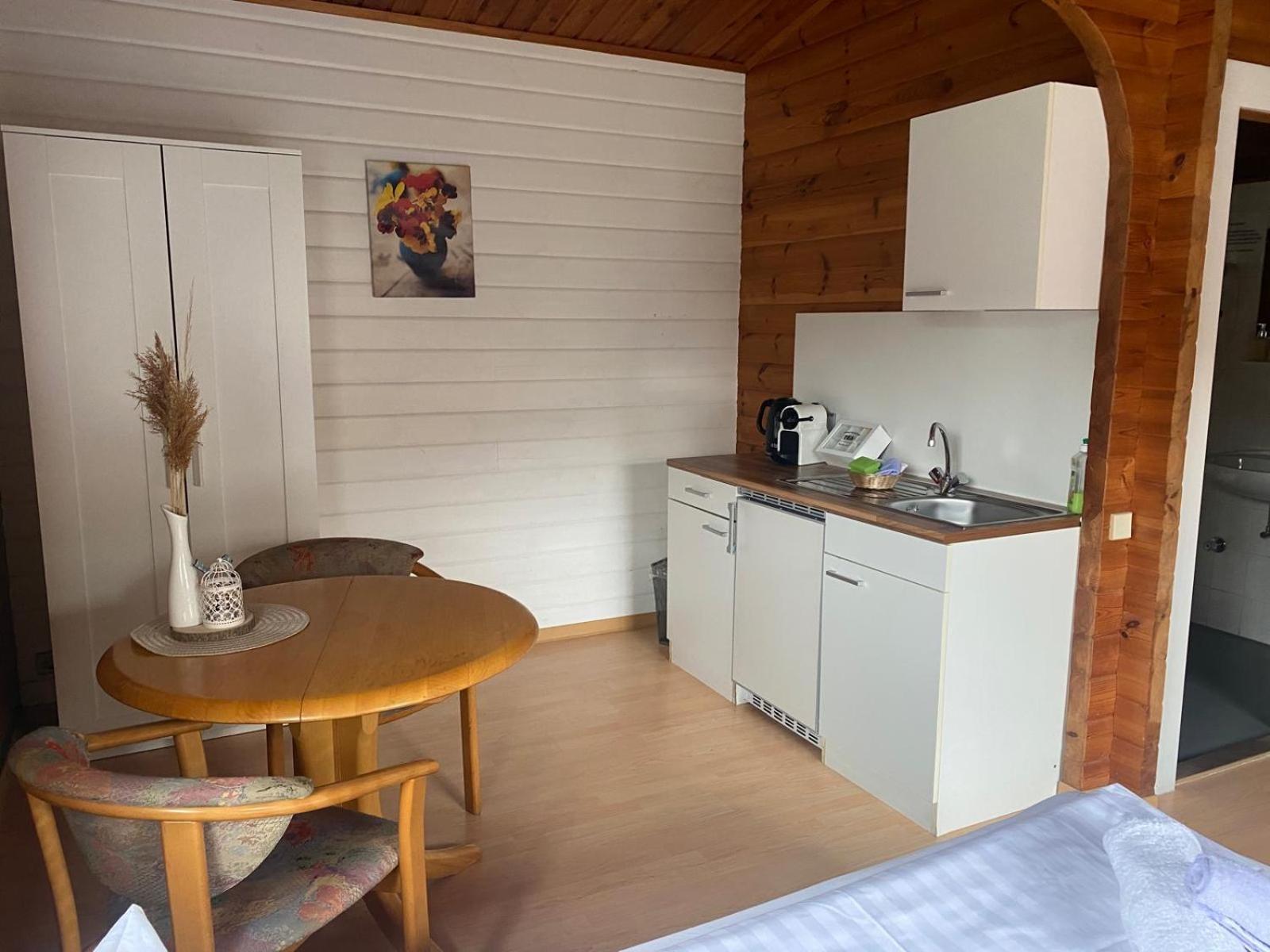 Abb Sportcenter Gaensefurth, Doppelzimmer Ohne Kueche, Standard Doppelzimmer Mit Kueche Hecklingen  Экстерьер фото